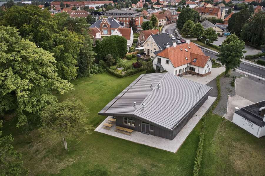 Sankt Birgitta School gets fantastic “steel barracks”, Private school - Østergade 64, 4930 Maribo